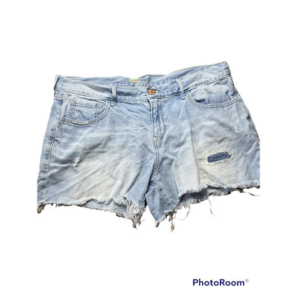Old Navy Pants - Old Navy Distressed Blue Jean Light Wash Cut Off Shorts Size 12